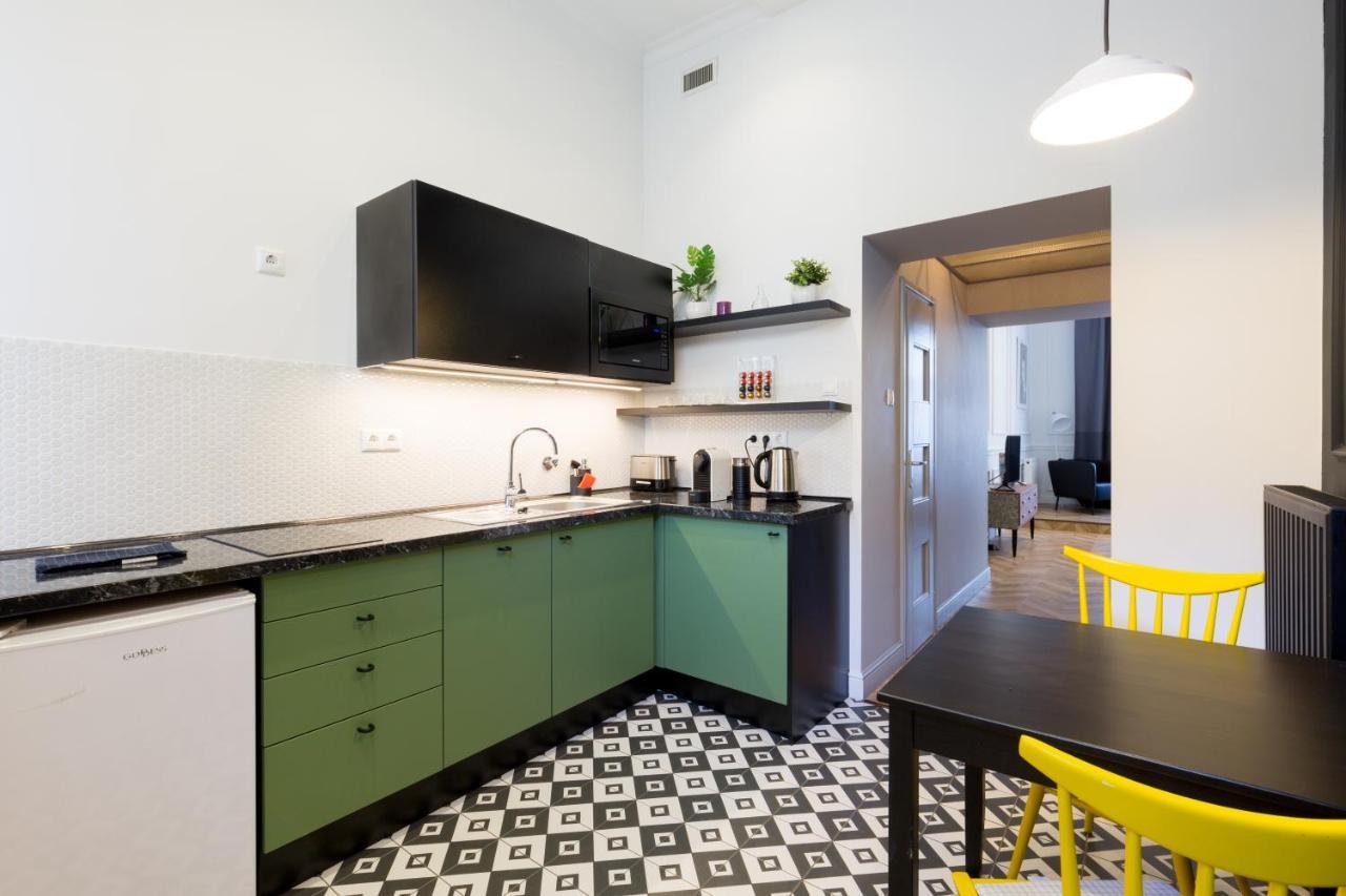 The Oktogon Executive Apartment Budapest Kültér fotó