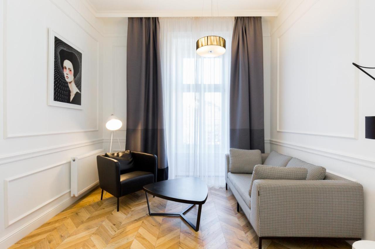 The Oktogon Executive Apartment Budapest Kültér fotó